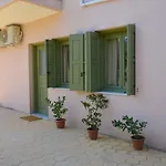 Vanna's Leonídion
