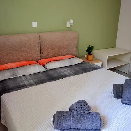 Vanna's * Леонидион