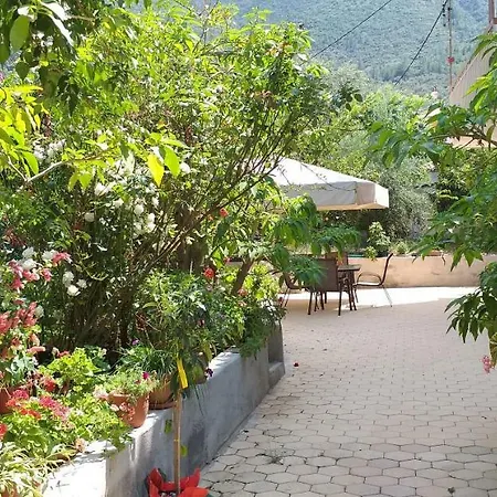 Vanna's Apartmán Leonídion