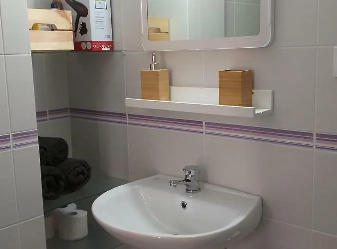 Vanna's * Leonídion