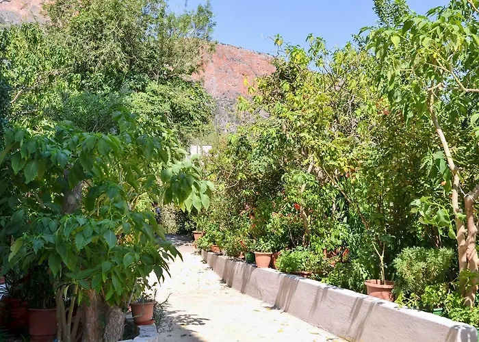 Vanna's * Leonídion